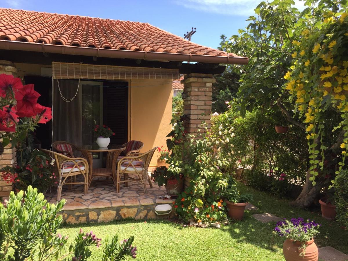 Villa Tina Country Beach Apartments Acharavi  Exterior foto