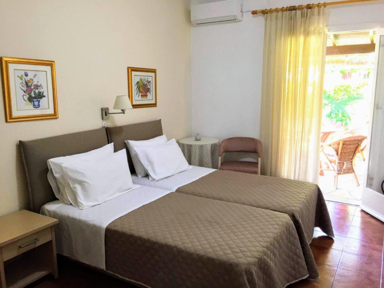 Villa Tina Country Beach Apartments Acharavi  Quarto foto
