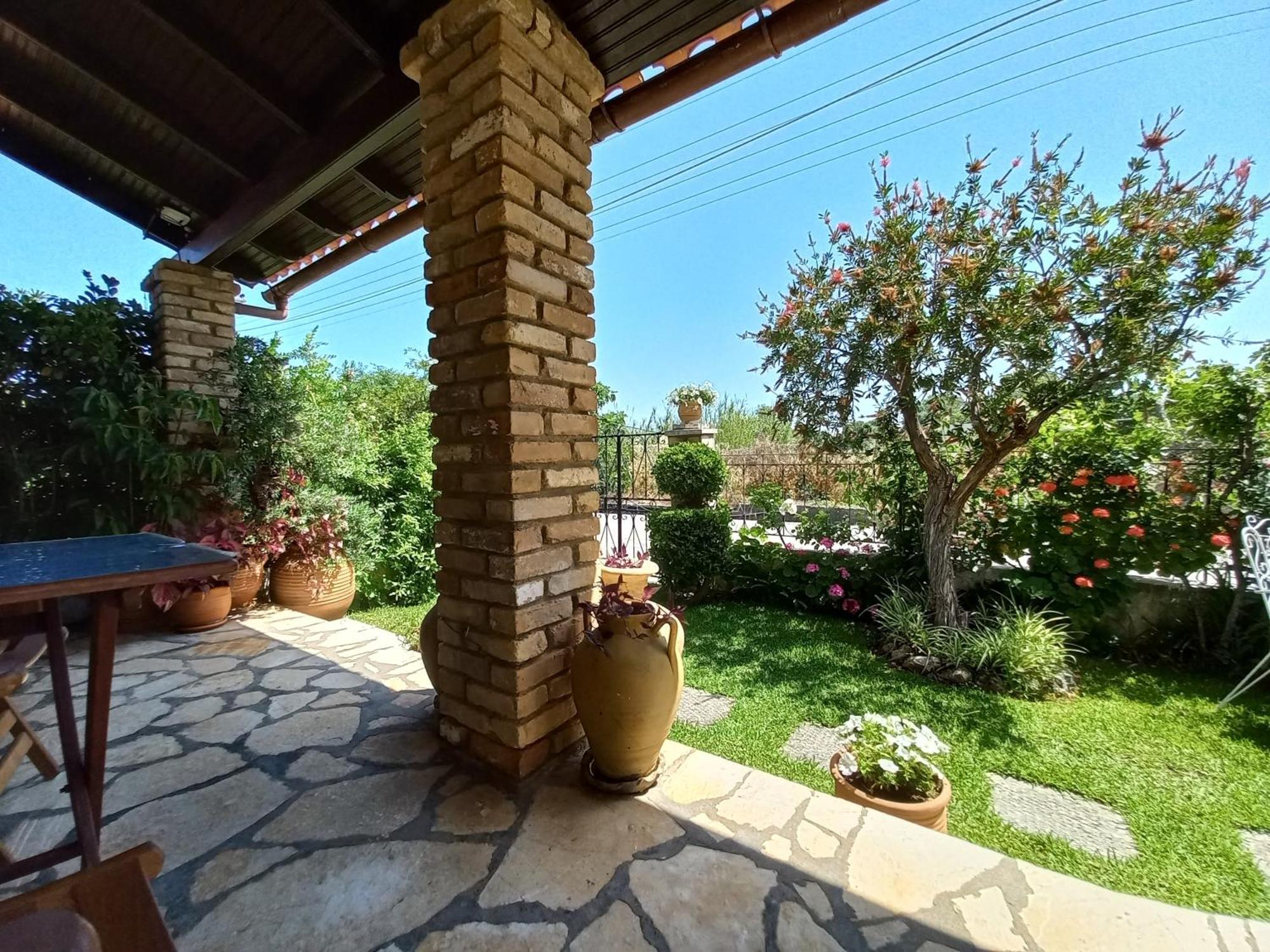 Villa Tina Country Beach Apartments Acharavi  Quarto foto